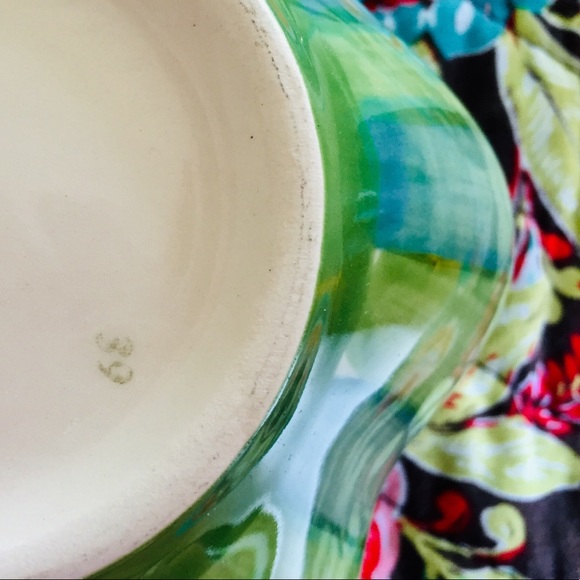 SLAH Provence Ruffled Bowl Artist Gail Pittman EUC - Picture 4 of 4